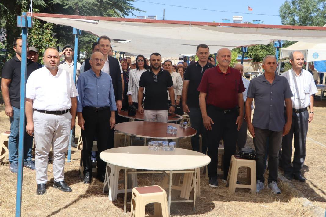 Konya'da vefalı torunlar, kahraman dedelerini unutmadı 2